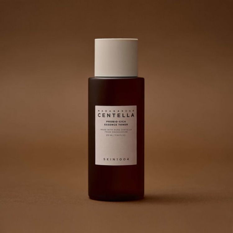 SKIN1004 Madagascar Centella Probio-Cica Essence Toner